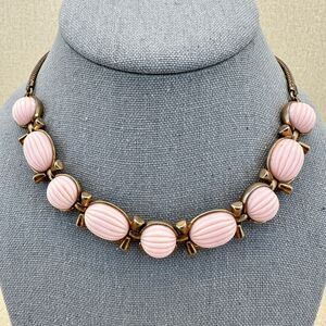 Vintage Trifari Necklace Pink Ribbed Melon Glass Gold Tone 1950s Mid Century